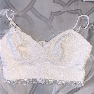 BEBE WHITE LACE CROP TOP